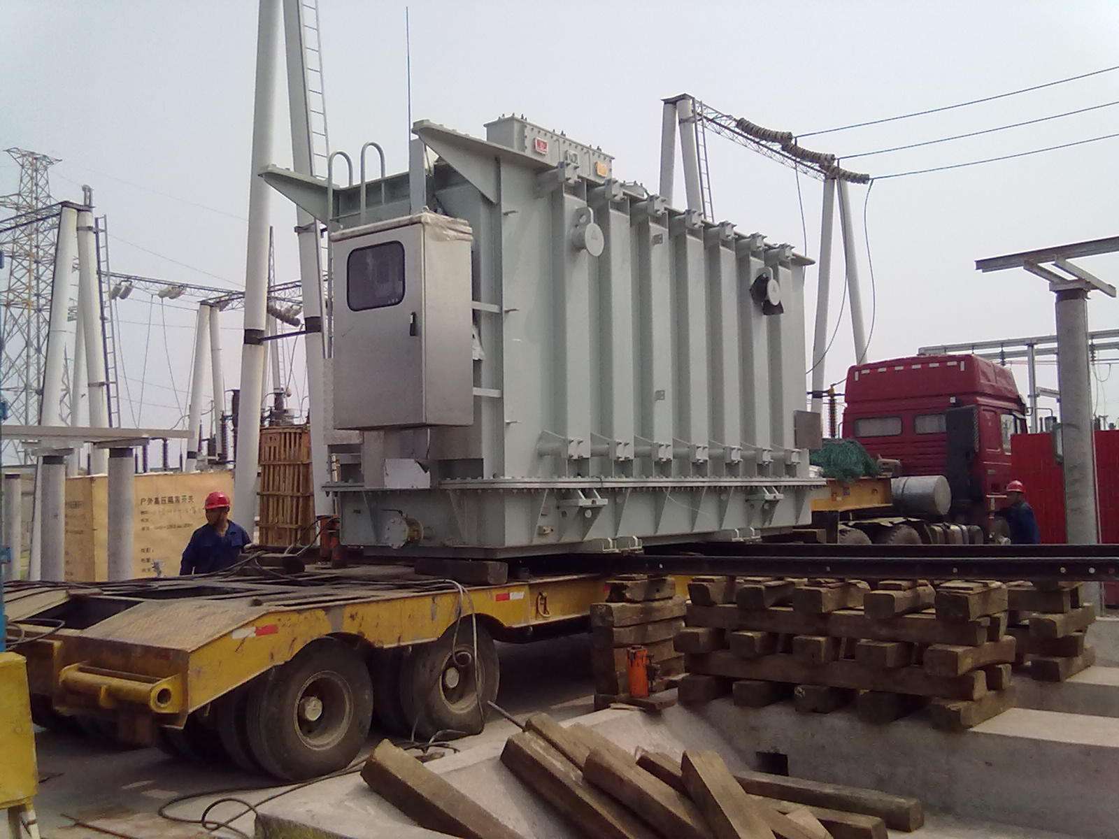 無錫設備吊裝搬運廠家設備搬遷移位應該怎么辦？